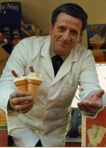 2947121657 ffc344359f o